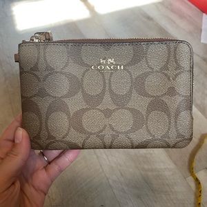 Coach Double Zipper wristlet